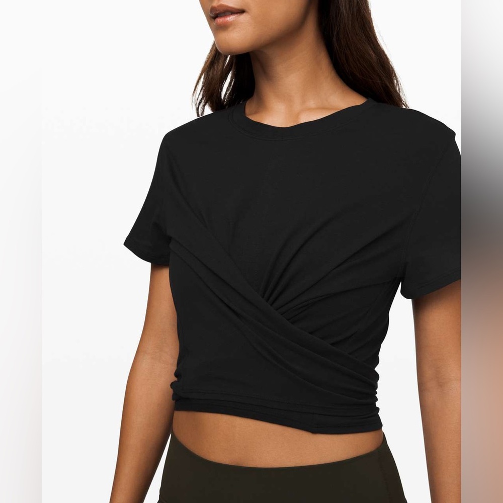 Lululemon Time To Restore Short Sleeve - Black